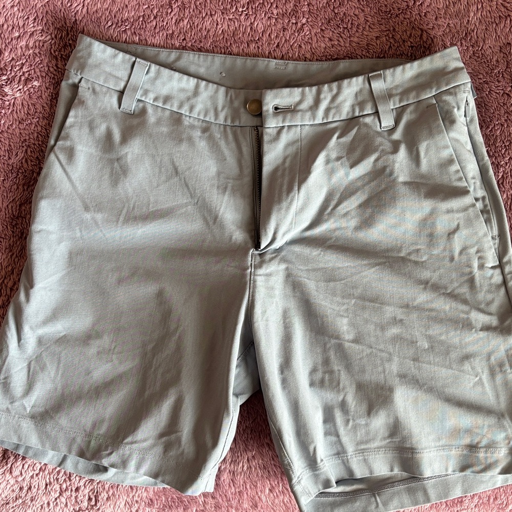 Lululemon Commission shorts